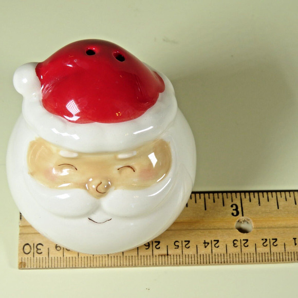 Christmas Santa Claus Salt Pepper Shakers 2.5" Red and White Holiday Table Décor - Picture 10 of 10